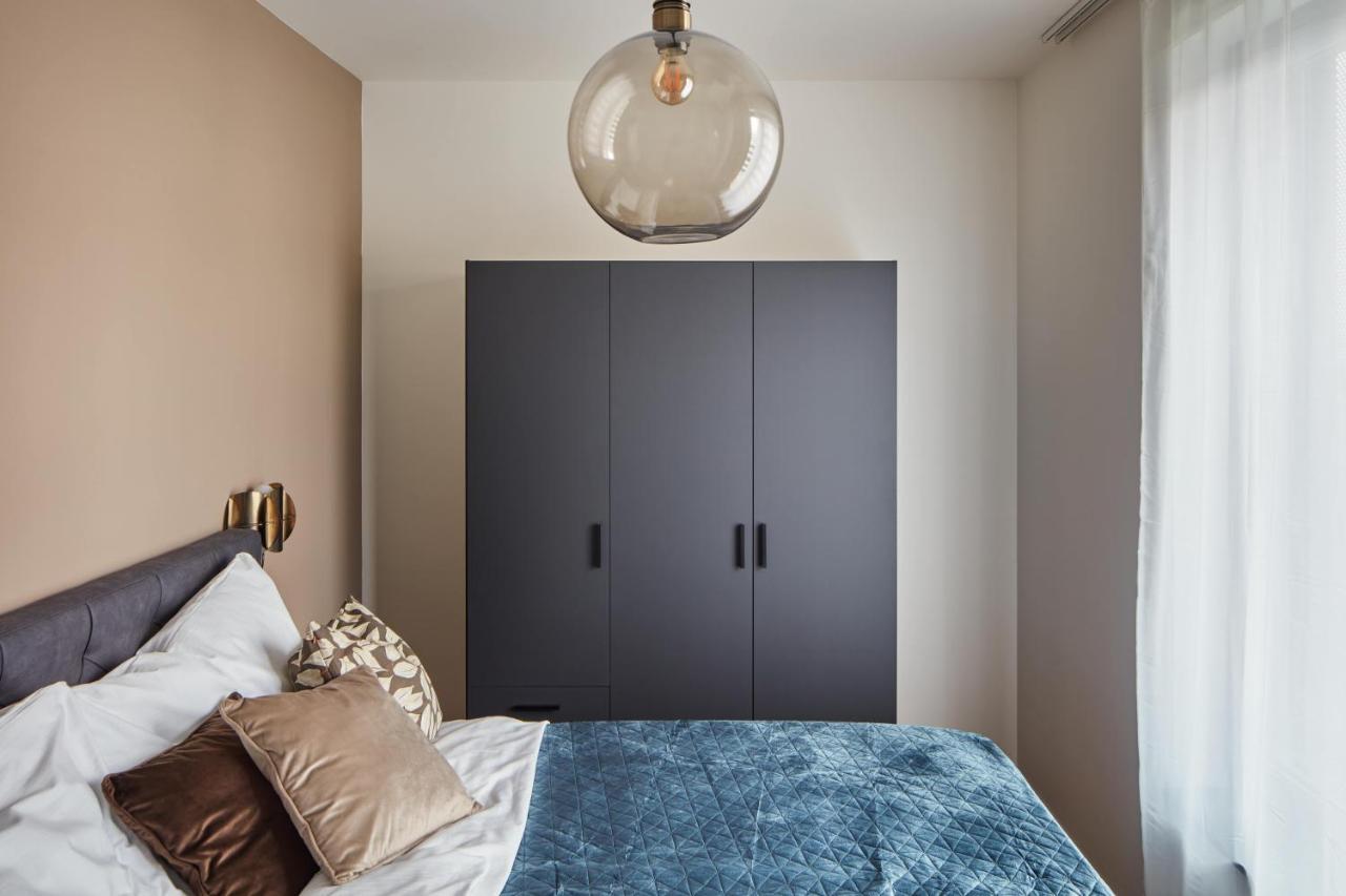 Prague Days - Designer Apts - Garage - Terrace - Easy City Access Extérieur photo