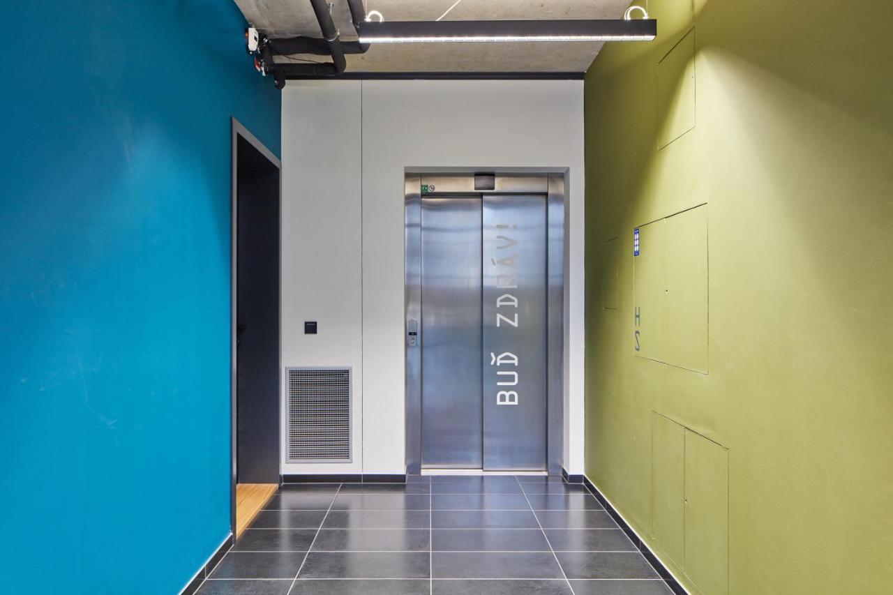 Prague Days - Designer Apts - Garage - Terrace - Easy City Access Extérieur photo